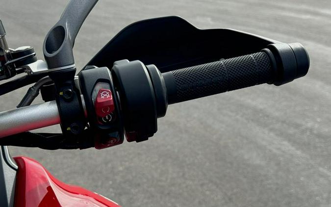 2024 Ducati Multistrada V4 S Travel & Radar Red