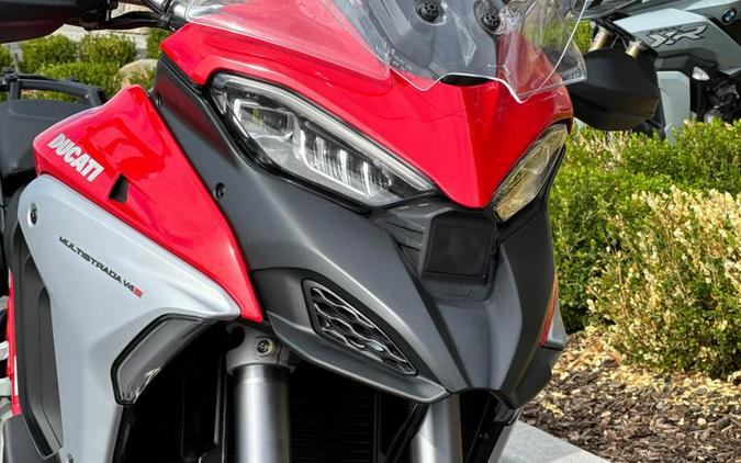 2024 Ducati Multistrada V4 S Travel & Radar Red