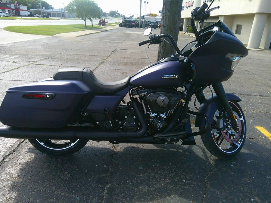 2025 Harley-Davidson® FLTRX - Road Glide®