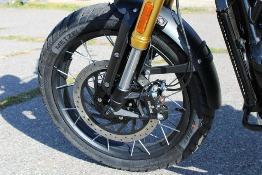 2026 Triumph Scrambler 400 XC Vanilla White