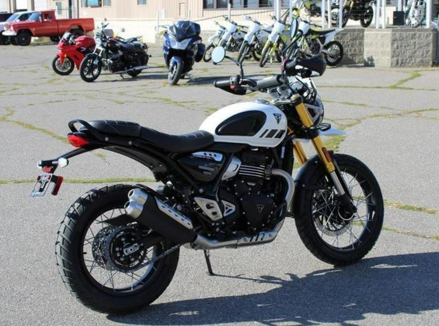 2026 Triumph Scrambler 400 XC Vanilla White