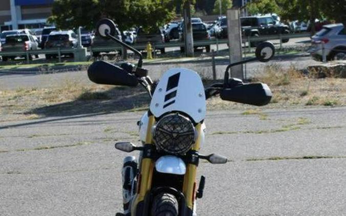 2026 Triumph Scrambler 400 XC Vanilla White