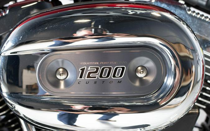 2017 Harley-Davidson Sportster 1200 Custom