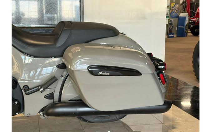 2023 Indian Motorcycle SPRINGFIELD DARK HORSE