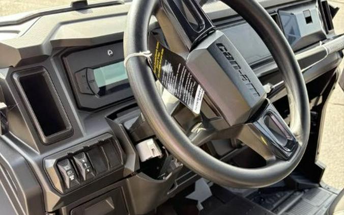 2026 Can-Am Defender XT HD11