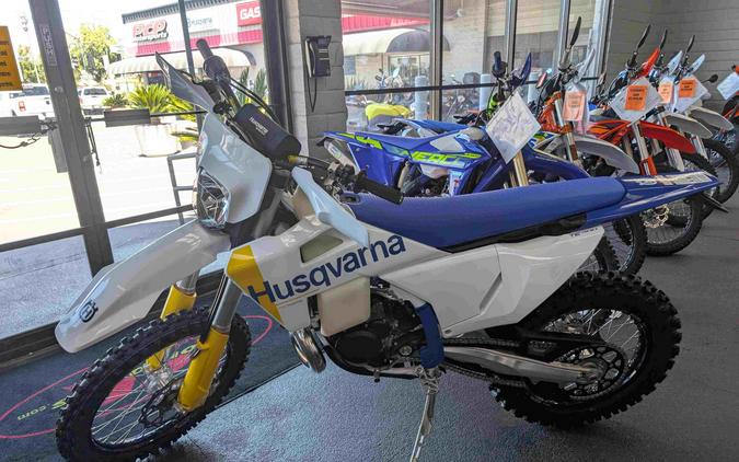 2027 Husqvarna TE 300 - 340053