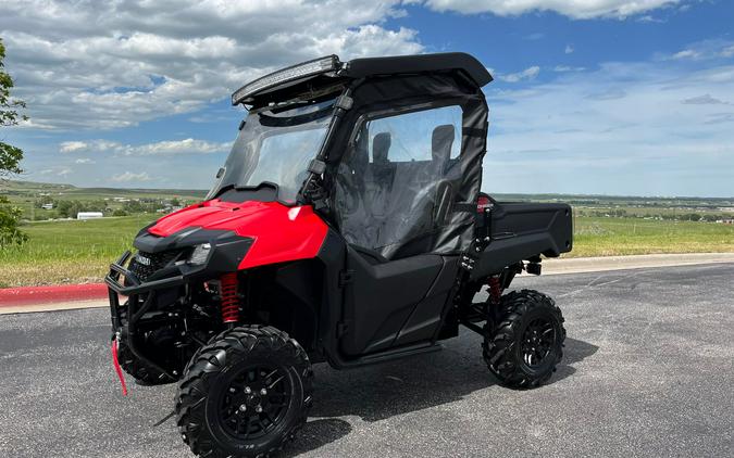 2023 Honda Pioneer 700 Deluxe