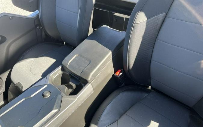 2025 Yamaha Wolverine RMAX4 1000 XT-R