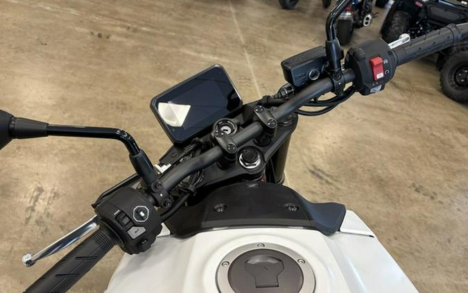 2025 Honda CB750 Hornet