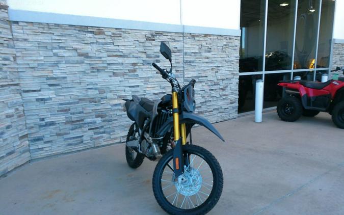 2025 Suzuki DR-Z4SM5