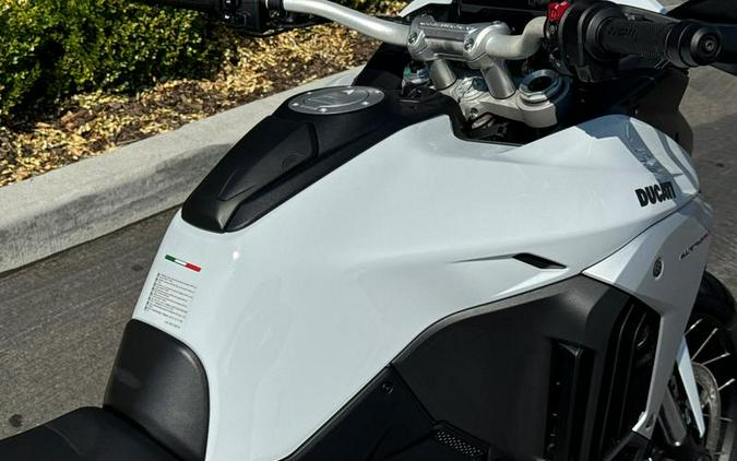 2024 Ducati Multistrada V4 S Travel & Radar Spoked Wheels Iceberg White