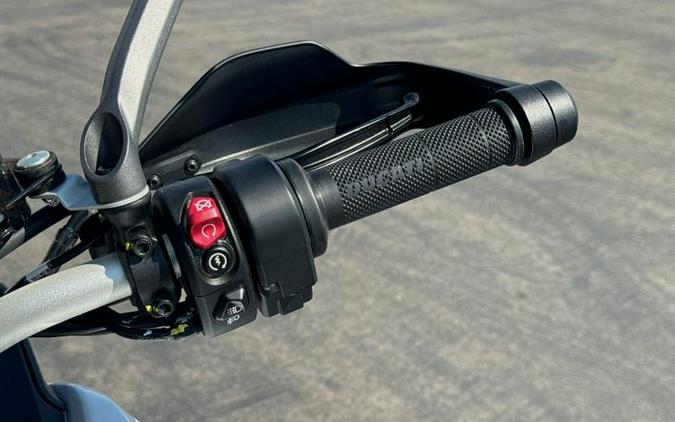 2024 Ducati Multistrada V4 S Travel & Radar Spoked Wheels Iceberg White