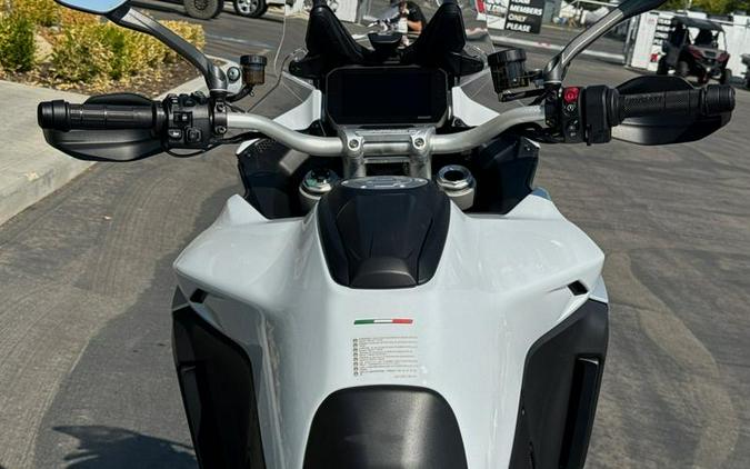 2024 Ducati Multistrada V4 S Travel & Radar Spoked Wheels Iceberg White