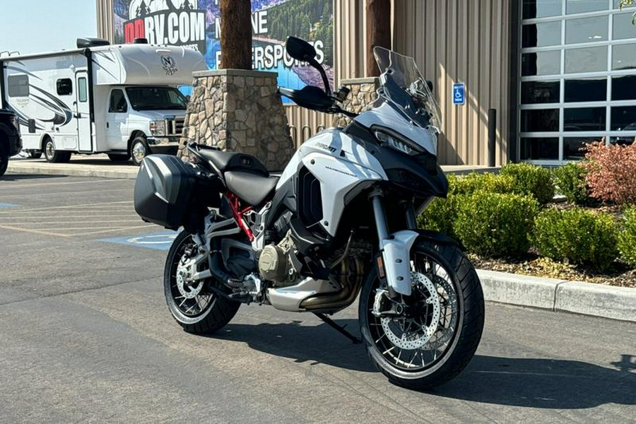 2024 Ducati Multistrada V4 S Travel & Radar Iceberg White