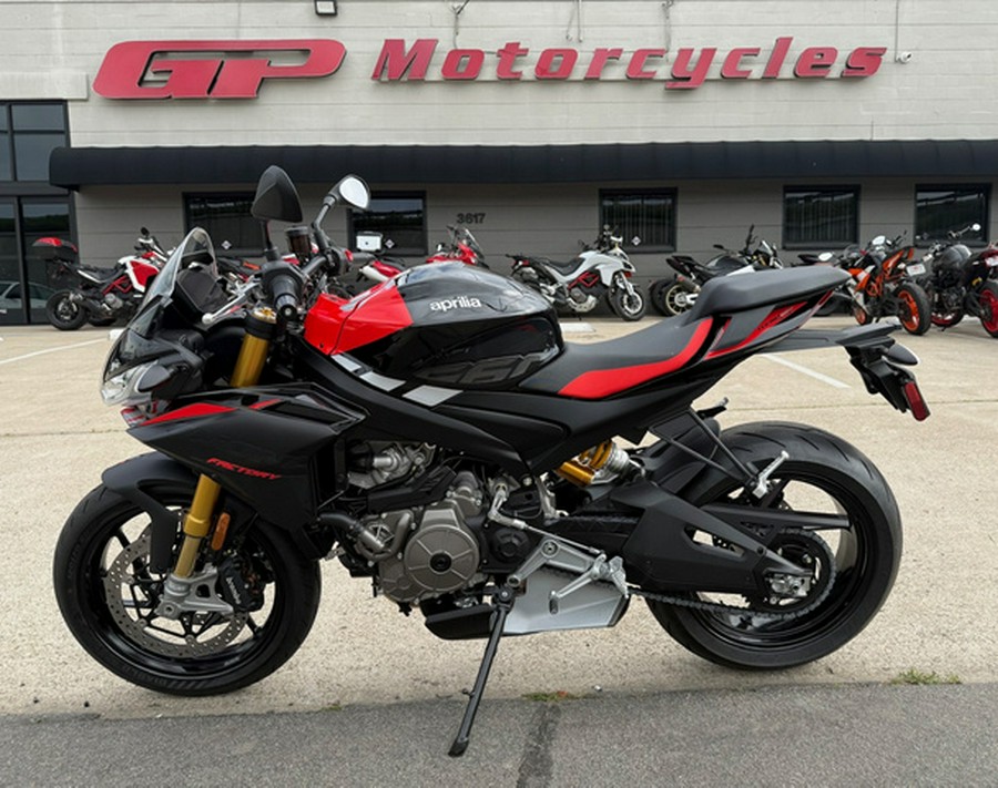 2026 Aprilia 660 TUONO Factory