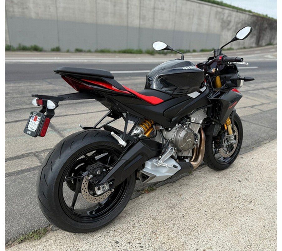 2026 Aprilia 660 TUONO Factory