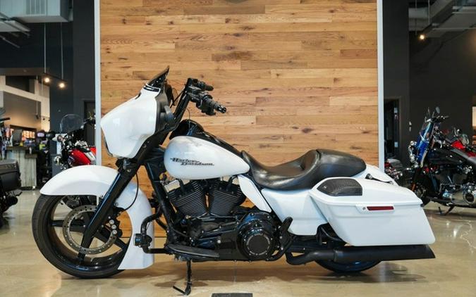 2016 Harley-Davidson Street Glide FLHX