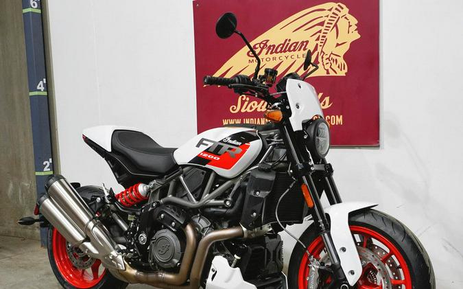 2023 Indian Motorcycle® FTR Sport White Lightning/Indy Red