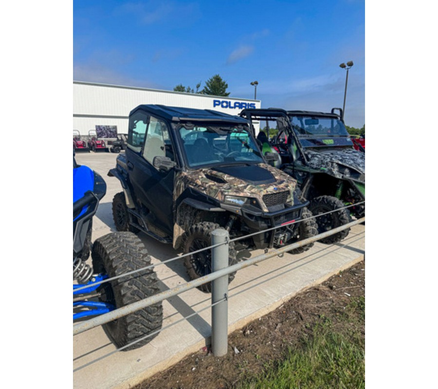 2019 Polaris General 1000 EPS Hunter Edition Polaris Pursuit