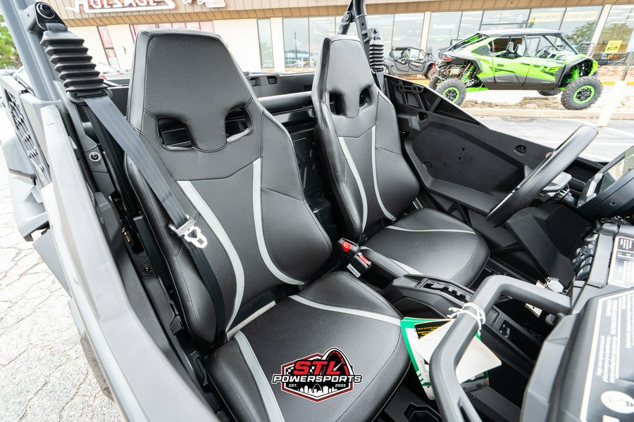 2025 Can-Am Commander XT 700