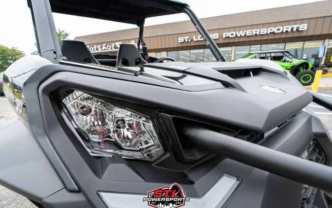 2025 Can-Am Commander XT 700