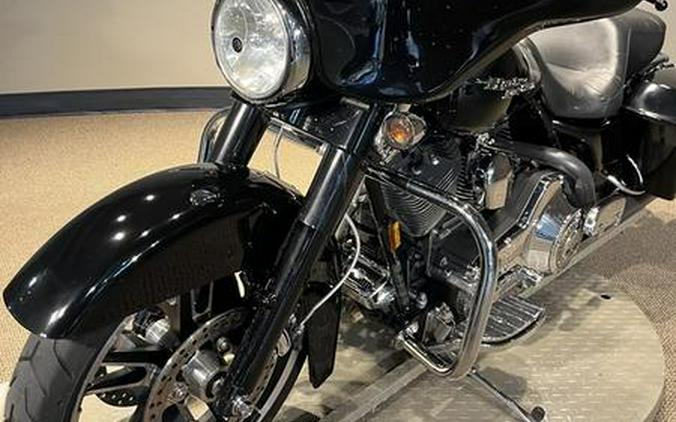2006 Harley-Davidson® FLHX - Street Glide®