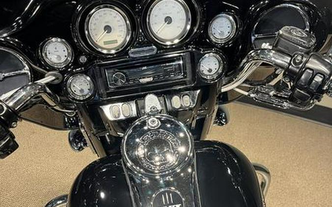 2006 Harley-Davidson® FLHX - Street Glide®