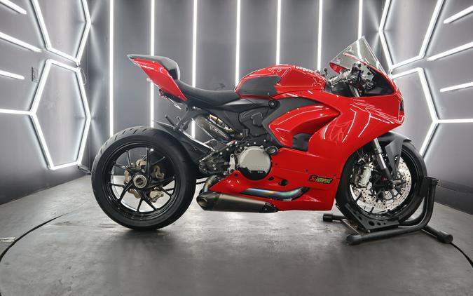 2021 Ducati Panigale V2