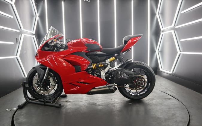 2021 Ducati Panigale V2