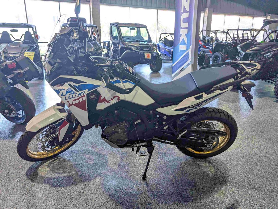 2026 Honda Africa Twin Pearl White - 200361