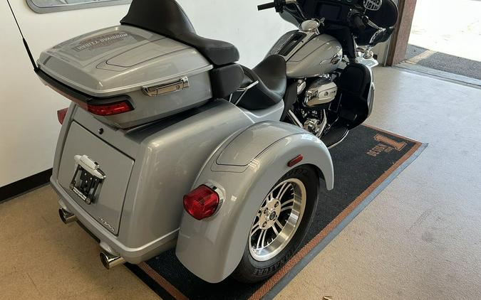 2023 Harley-Davidson® FLHTCUTG - Tri Glide® Ultra