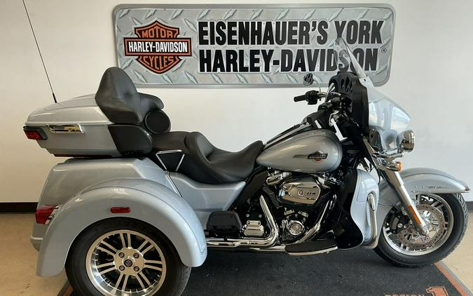 2023 Harley-Davidson® FLHTCUTG - Tri Glide® Ultra