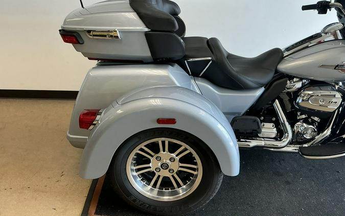 2023 Harley-Davidson® FLHTCUTG - Tri Glide® Ultra