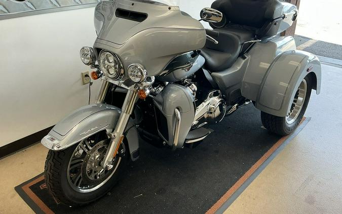2023 Harley-Davidson® FLHTCUTG - Tri Glide® Ultra