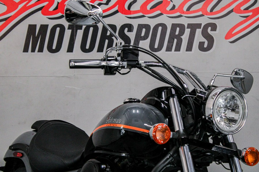 2019 Kawasaki Vulcan 900 Custom