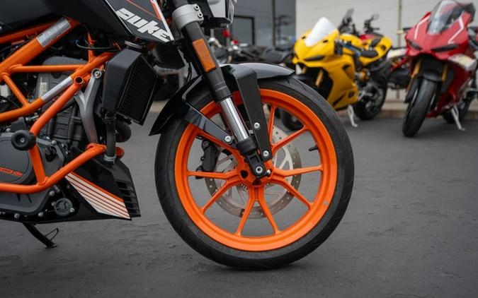 2015 KTM Duke 390