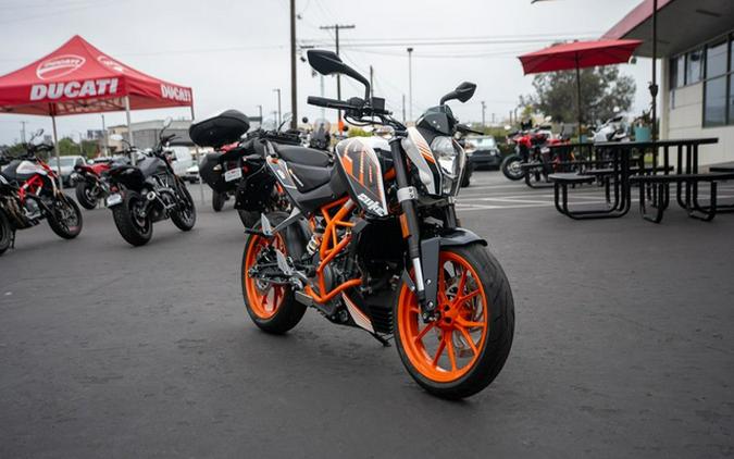 2015 KTM Duke 390