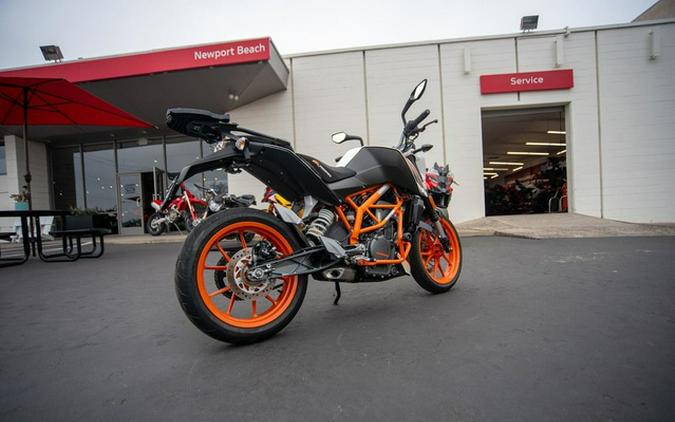 2015 KTM Duke 390