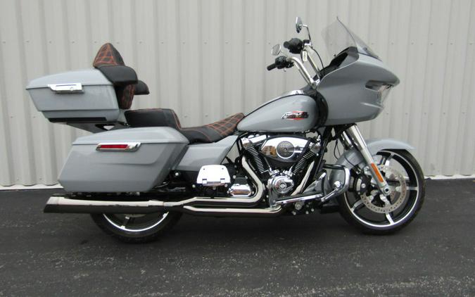 2025 Harley-Davidson® FLTRX - Road Glide®