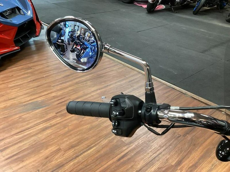 2025 Indian Motorcycle® Super Scout® Black Smoke with Graphics