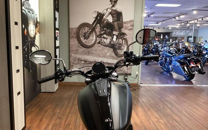 2025 Indian Motorcycle® Super Scout® Black Smoke with Graphics