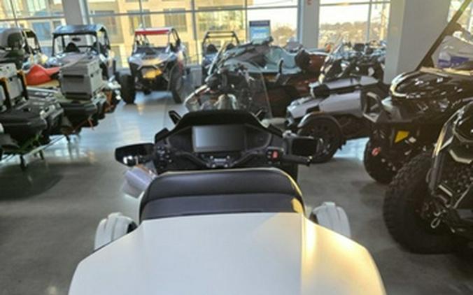2026 Can-Am Spyder RT Sea-To-Sky