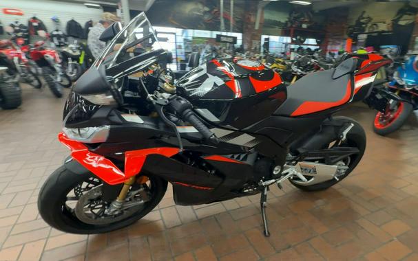 2026 APRILIA RSV4 1100 FACTORY DARK KRAKEN