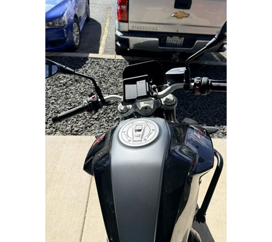 2020 BMW F 900 R Black Storm Metallic