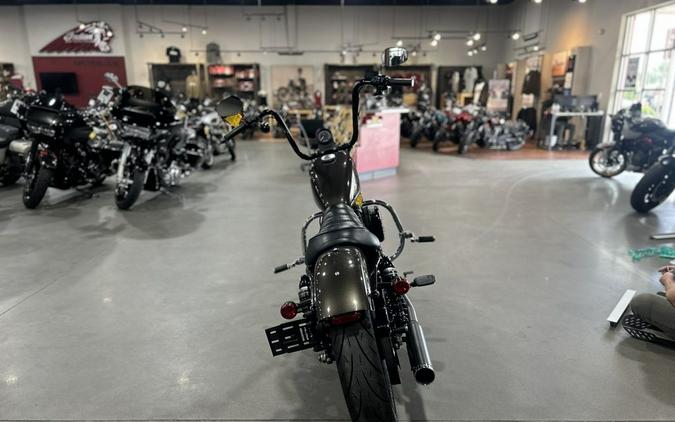 2020 Harley-Davidson® XL883N - Sportster® Iron 883™