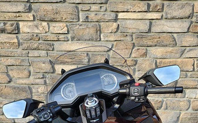 2018 Honda® Gold Wing Pearl Stallion Brown