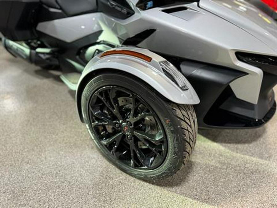 2023 Can-Am Spyder RT