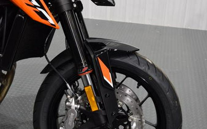 2024 KTM 790 Duke