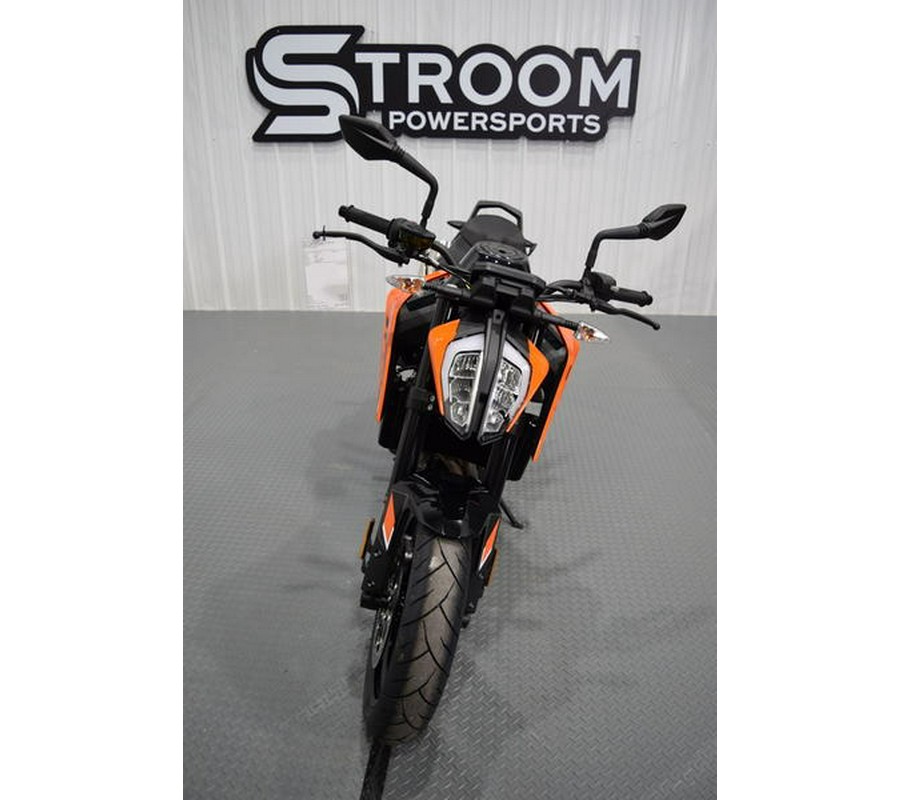 2024 KTM 790 Duke