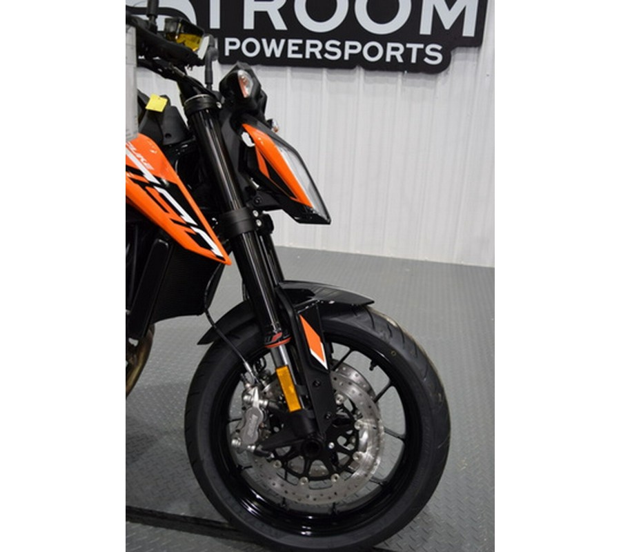 2024 KTM Duke 790
